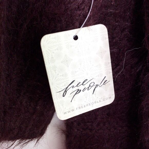 Free People Women's Pullover Crop Sweater Olivia Long Sleeve Decadent Size L NWT - Picture 13 of 16